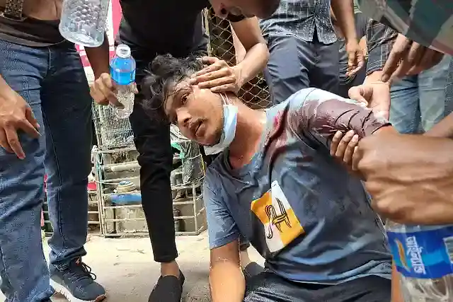 আহতদের উত্তরার সাতটি হাসপাতালে ভর্তি করা হয়েছে