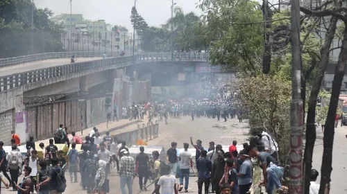 রাজধানীতে কোটা সংস্কার আন্দোলনকে ঘিরে সংঘর্ষে আজ আরও ৩ জন নিহত হয়েছেন