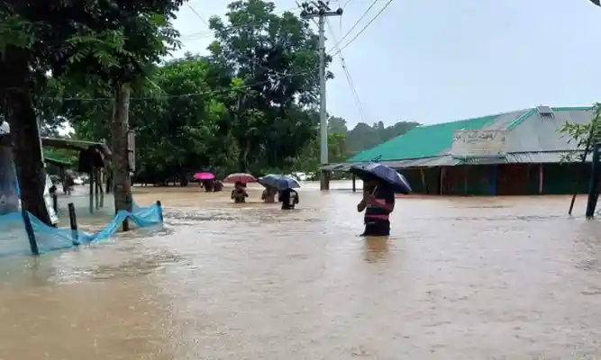 ৭০ ও ৮০ বছরেও এত পানি দেখিনি, নোয়াখালীর বেগমগঞ্জ